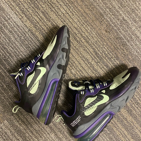 Mens Nike Air Max 270 React - Picture 5 of 7